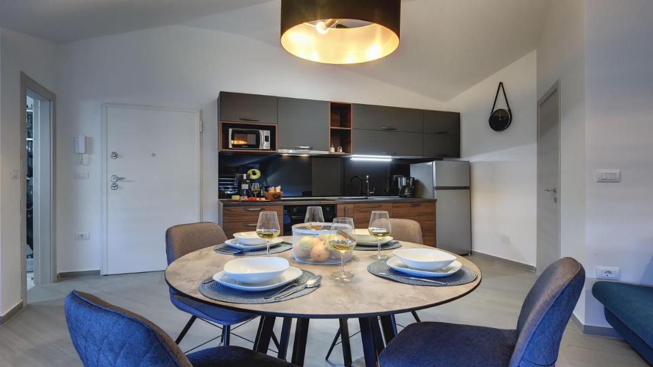 Exclusive City Apartments Pula Bagian luar foto