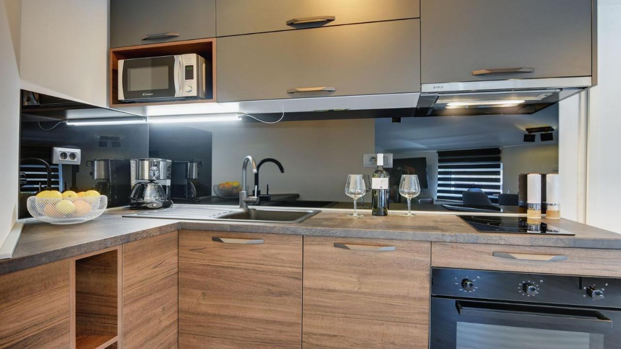 Exclusive City Apartments Pula Bagian luar foto