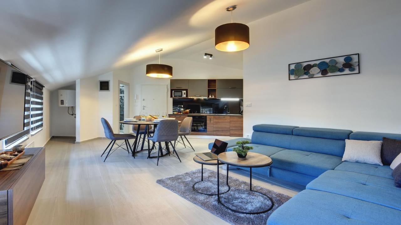 Exclusive City Apartments Pula Bagian luar foto