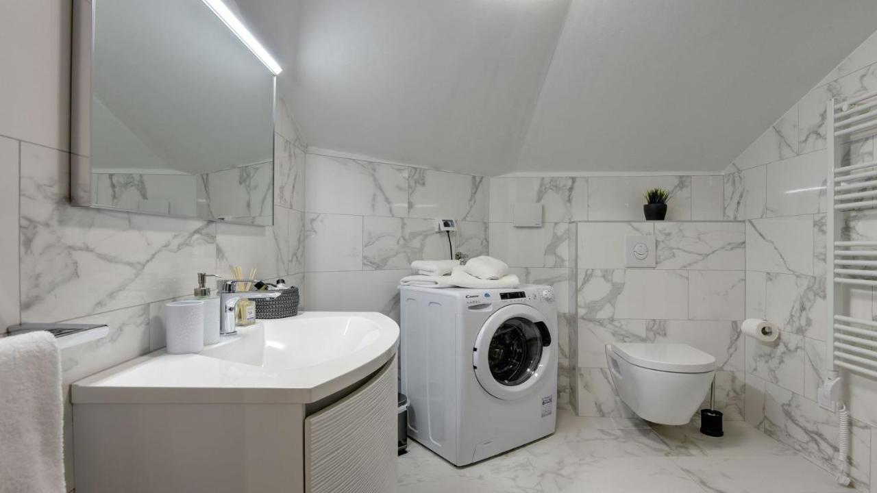 Exclusive City Apartments Pula Bagian luar foto