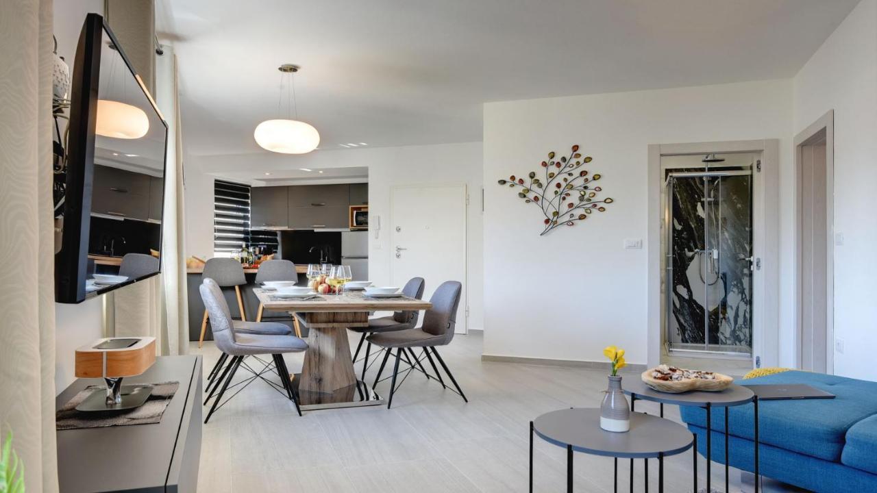 Exclusive City Apartments Pula Bagian luar foto