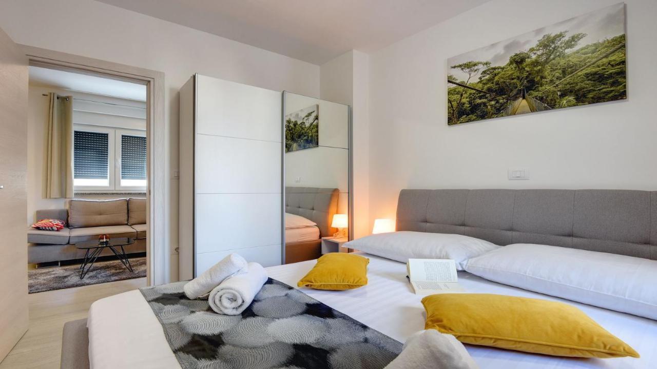 Exclusive City Apartments Pula Bagian luar foto