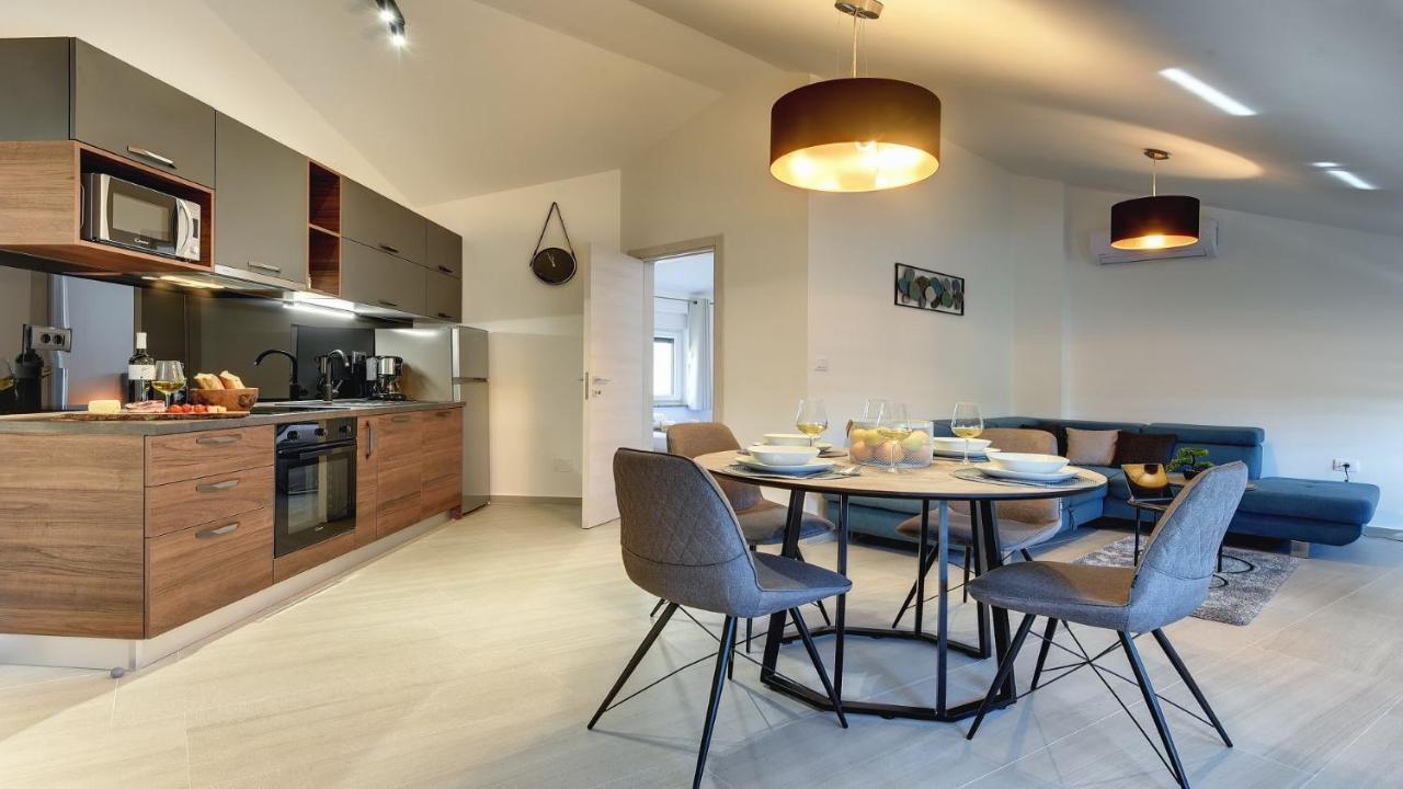 Exclusive City Apartments Pula Bagian luar foto