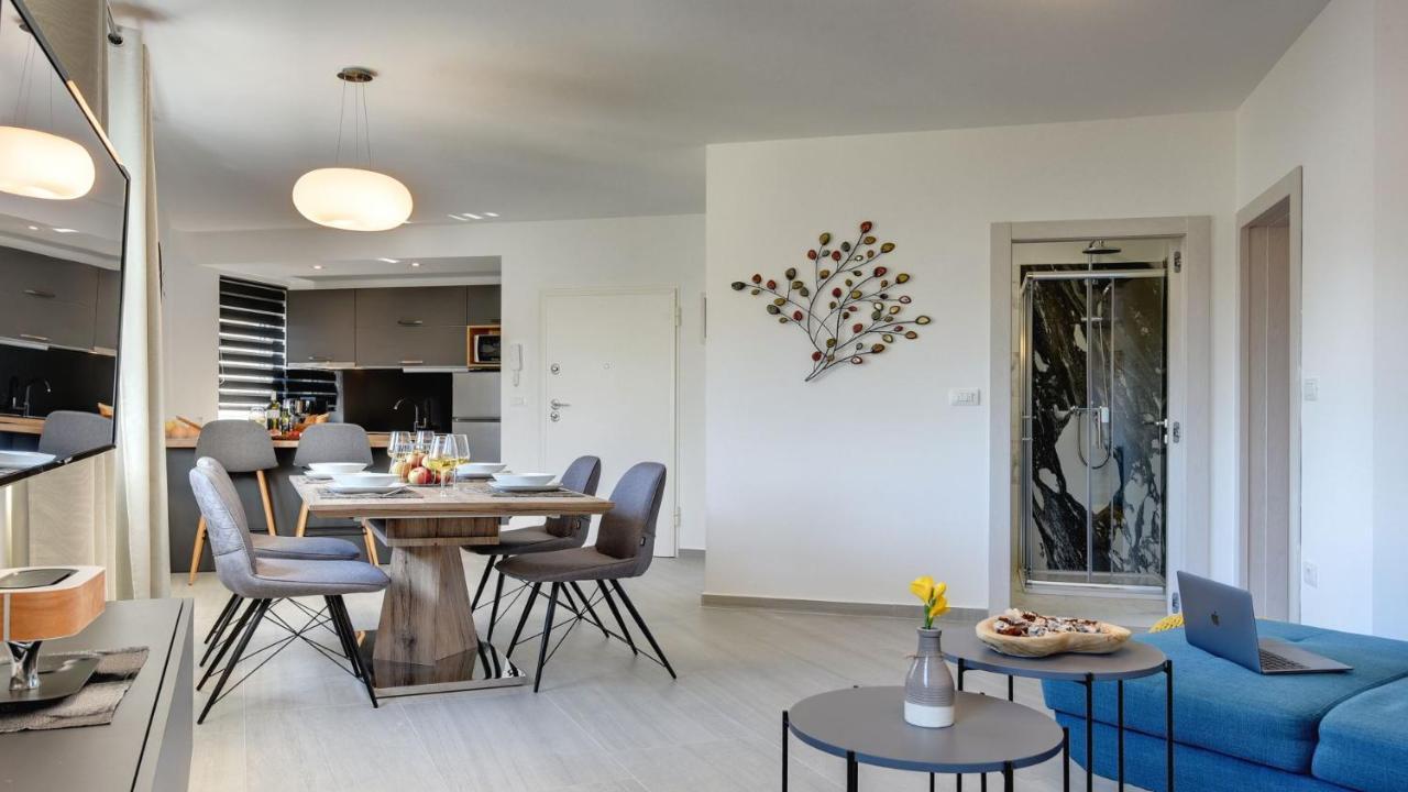 Exclusive City Apartments Pula Bagian luar foto